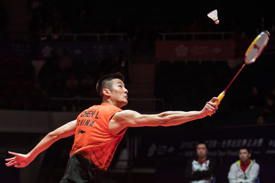 代足球的趋 代足球的趋