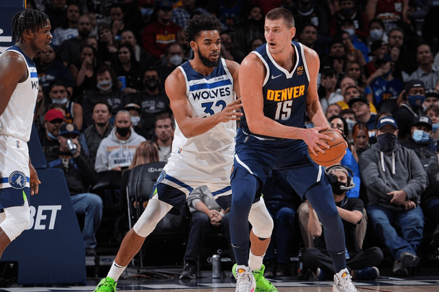 双方多次出 双方多次出